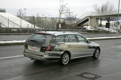 2010-mercedes-e-class-wagon-spy-photos_3