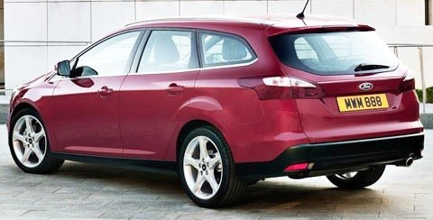Ford-Focus_2011_09
