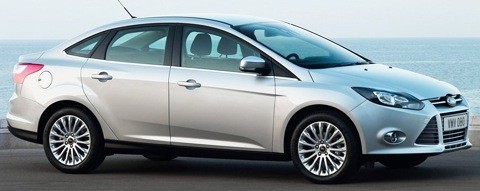 Ford-Focus_2011_10