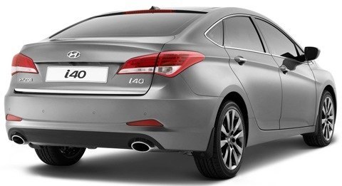Hyundai-i40_2012_chico9