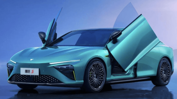 Los mejores Coches Eléctricos Chinos que están a la venta en España de Neta S